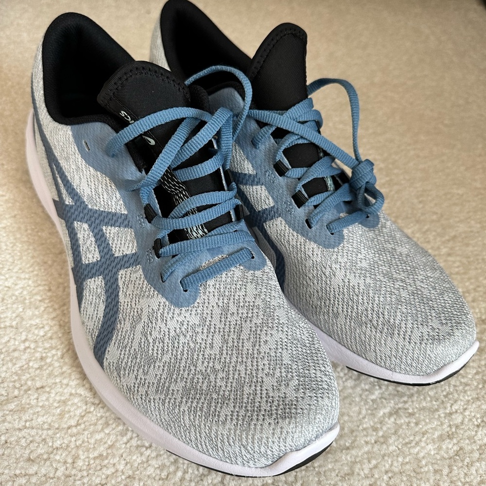 ASICS blue and white Gel-Quantum 260 running shoes Men’s Size 13